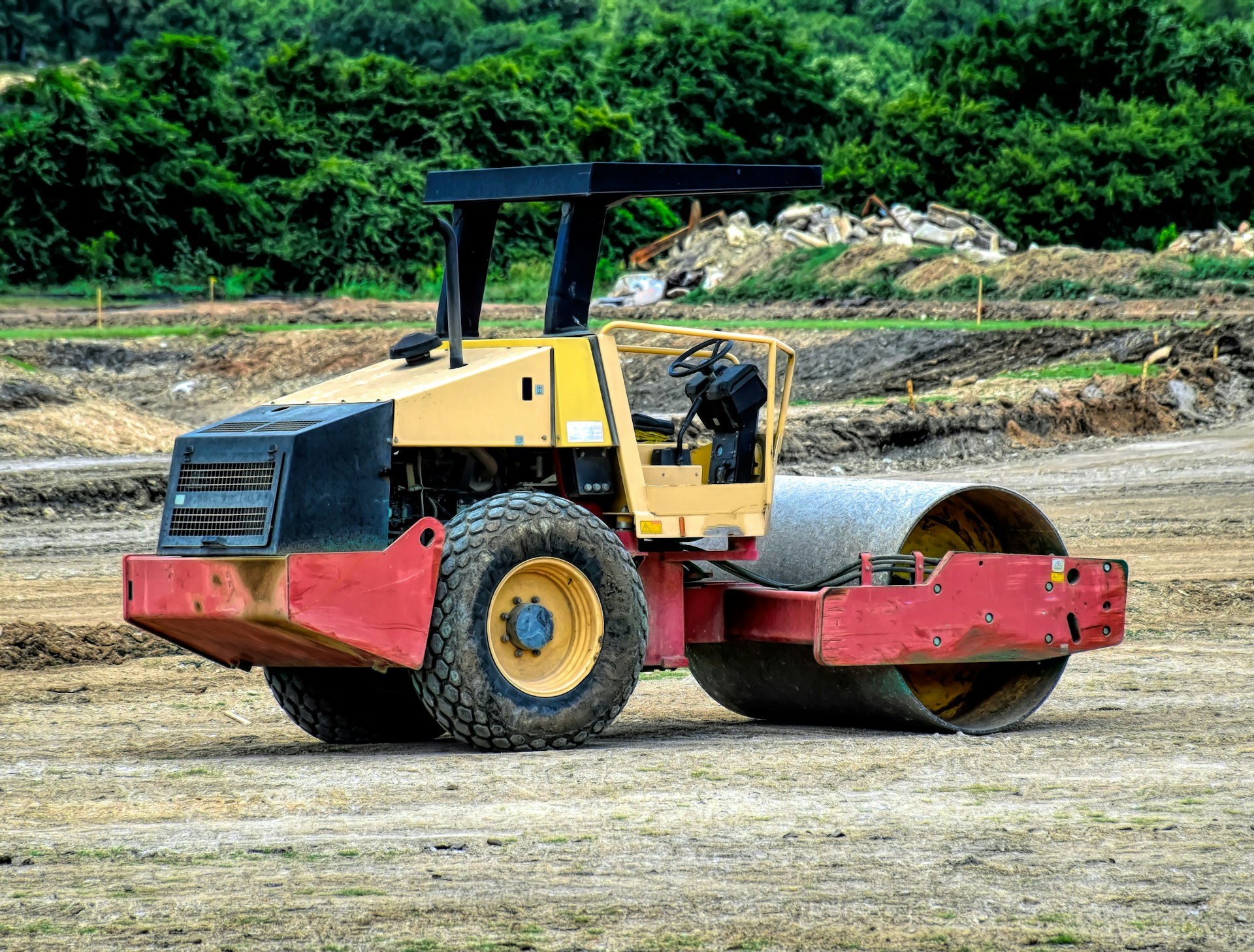 Road roller compactor machine